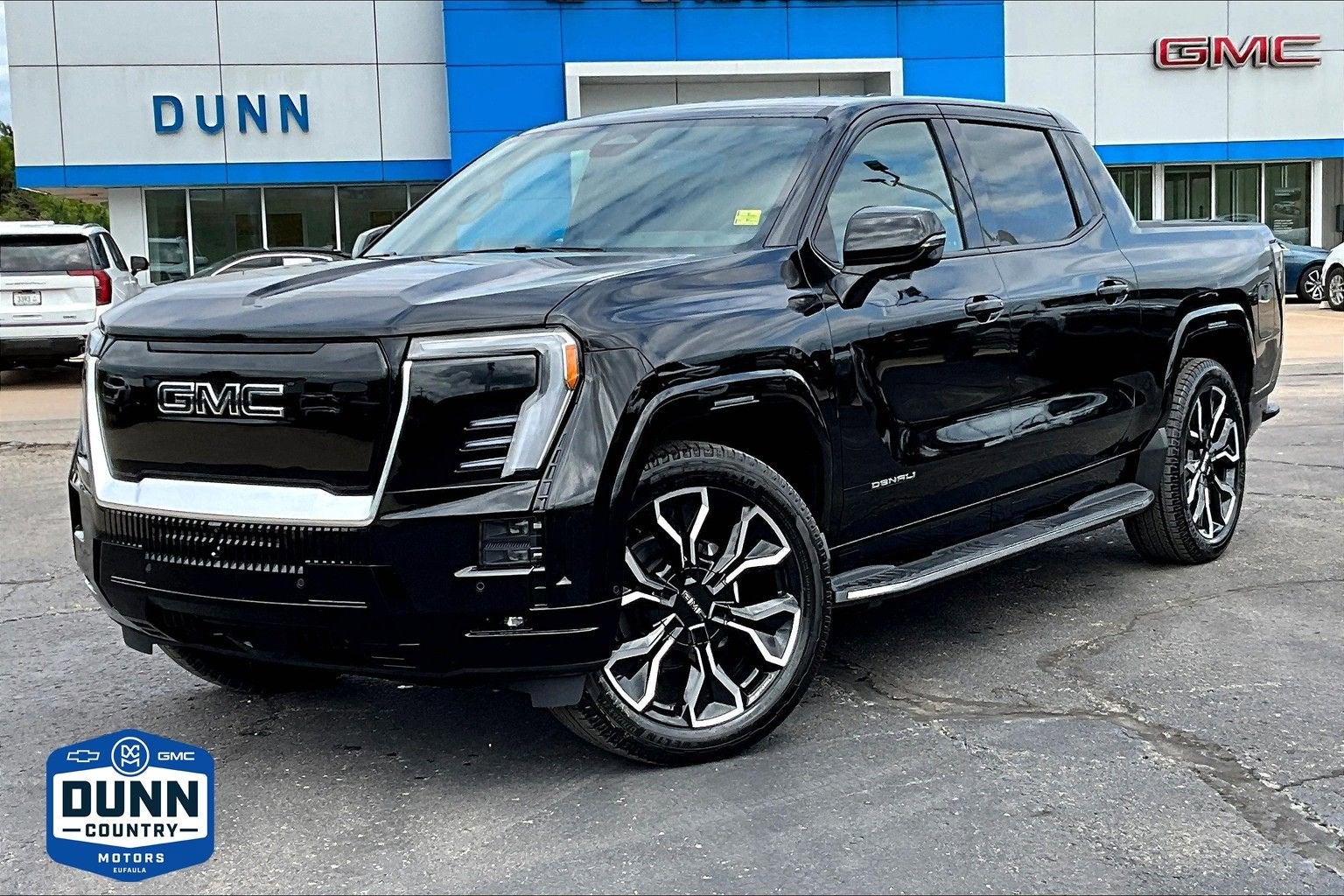 2025 GMC Sierra EV